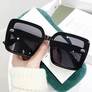gafas sin montura designer bling bling letter square M gradient UV casual luxury fashion original female 2023 sunglasses woman