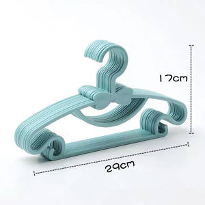 קולב ארון בגודל 29 ס\"מ מפלסטיק PP ידידותי לסביבה, בעיצוב פרפר, לסיטונאות, לבגדי תינוקות וילדים, ניתן להתאמה אישית - Product Image 4