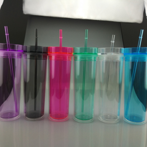 AGHAcrylic Tumbler Skinny Tersedia 16Oz 22Oz Botol Minuman Plastik Dinding Ganda dengan Tutup Sedotan untuk Peralatan Minum Kustom Dicetak