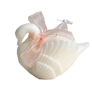 Handmade Đầy Màu Sắc Sáp Đậu Nành Thiên Nga Hình Dạng Động Vật Hương Thơm Nến - Product Image 1