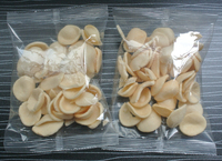 Sac automatique à une tête, sac automatique à 3 côtés/pochette à joint arrière, noix de sucre granulés, machine d'emballage d'aliments pour animaux de compagnie avec imprimante de date