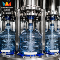 Équipement de production de bouteilles d'eau automatique de 5 gallons (18,9 L) - Machine de nettoyage, remplissage et bouchage de bouteilles