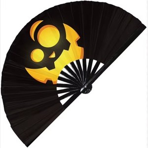 Abanico de Bambú de Poliéster Satinado de 33 cm con Logotipo Personalizado, Diseño de Amor Pintado, Arcoíris, Orgullo Gay - Product Image 3