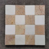 Carrelage personnalisé populaire en marbre coloré à motif damier pour sols intérieurs de cuisine et salle de bain