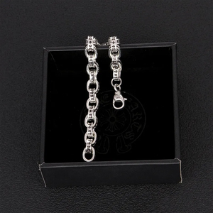 <span class=keywords><strong>Bracciale</strong></span> alla Moda <span class=keywords><strong>con</strong></span> <span class=keywords><strong>Incisione</strong></span> a Croce in <span class=keywords><strong>Argento</strong></span>, Gioiello <span class=keywords><strong>con</strong></span> Catena a Lettere, <span class=keywords><strong>Bracciale</strong></span> Punk Cromato <span class=keywords><strong>con</strong></span> Croce CH per Donne e Uomini - Product Image 4