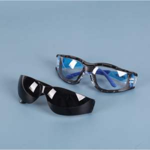 透明な傷防止レンズと滑り止めグリップを備えたPPE安全メガネ処方ガラスに対するUV保護の安全性 - Product Image 5