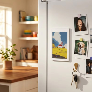 Cadre photo magnétique pour réfrigérateur E Paper 3,68 pouces 6 couleurs 528x792 259 DPI Transfert d'image BLE Étanche IP68 Charge sans fil Qi - Product Image 1
