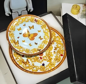 Wholesale Luxury Porcelain Designer Plates <b>Set</b> Bone China Ceramic <b>Dinnerware</b> <b>Sets</b> Eco-Friendly with Gift Box - Product Image 3