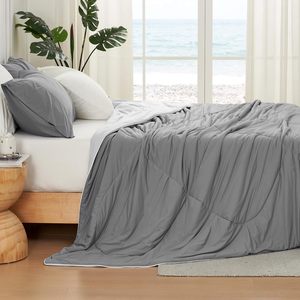 Edredón Refrigerante Tamaño Queen, Mantas Refrigerantes para Personas que Sienten Calor al Dormir <span class=keywords><strong>y</strong></span> Sudores Nocturnos, Edredón de Verano Gris Claro Oscuro para Cama Queen - Product Image 3
