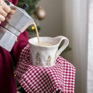 Tasses à café en céramique de style nordique pour Noël, tasses à eau en céramique, assiettes à dessert et assiettes à steak occidentales pour la maison - Product Image 3