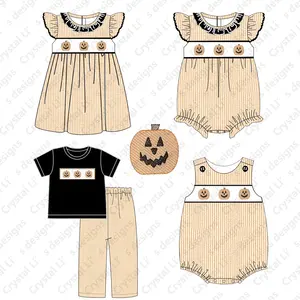 2024ハロウィンボーイズ服セットパンプキン刺Embroideryコットンシャツ & シアサッカーパンツビッグボーイズのためのお祝いの子供服