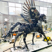 Sculpture de cheval grandeur nature en fer forgé, style steampunk, artisanale, sur mesure, pour l'extérieur et les halls d'hôtel