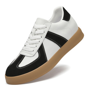 Chaussures de marche légères personnalisées de haute qualité pour hommes et femmes, baskets en cuir véritable à lacets, doublure en maille décontractée - Product Image 3