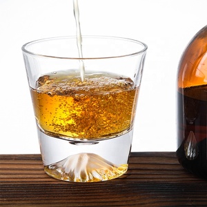 Bicchiere di vetro whisky Guanshan <span class=keywords><strong>Fuji</strong></span> Mountain Design di lusso per la casa birra e tazza di vino per <span class=keywords><strong>acqua</strong></span> e bevande - Product Image 3