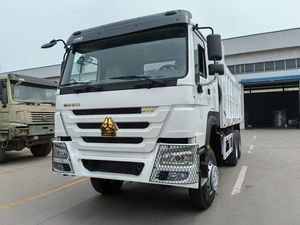รถบรรทุกมือสอง SinoTruck Howo 375 6*4 375 แรงม้า 371 แรงม้า 10 ล้อ 20 ตัน 30 ตัน แบบมีรั้ว บรรทุกสินค้า เครื่องยนต์ Weichai รถดัมพ์ Howo 375 371 มีสินค้าในสต็อก - Product Image 3