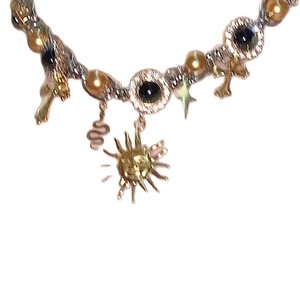 Collier ras du cou unisexe en alliage de zinc plaqué or noir Medusa avec croix et perles coquillage soleil, style vintage - Product Image 5