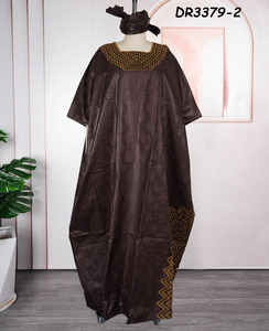 Nouvelle Arrivée 2026 – <span class=keywords><strong>Robe</strong></span> Longue Décontractée Africaine <span class=keywords><strong>Boubou</strong></span> à Motifs Floraux en <span class=keywords><strong>Bazin</strong></span> Brocart pour l'Été et l'Automne - Product Image 5
