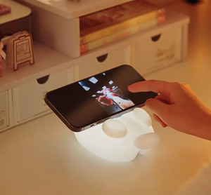 Lámpara Nocturna Moderna y Adorable de Nutrias Marinas con Control Táctil, de Silicona Suave, para Niños y Bebés, Recargable por USB, con Intensidad Regulable - Product Image 6