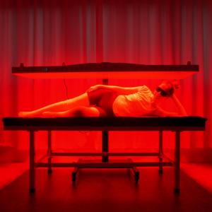 Appareils de sauna infrarouge à écran tactile pour tout le corps de la plus grande taille, soulagement de la douleur, panneau de luminothérapie rouge à 8 longueurs d'onde avec support électrique - Product Image 2