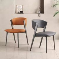 Ensemble de chaises de table de luxe modernes à dossier haut refroidissement en cuir nordique italien pour hôtel restaurant salle à manger en plein air Style design