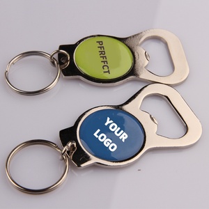 Porte-clés en métal personnalisé mignon, avec logo imprimé UV, étanche, de haute qualité, ouvre-bouteille de dessin animé tendance, couleur personnalisée, vente en gros - Product Image 1
