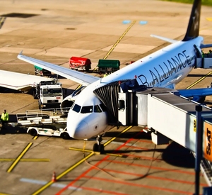 Chuyên nghiệp xuyên biên giới Nhà cung cấp dịch vụ vận chuyển hàng hóa đến Mỹ Canada Italy UK saudi arabia UAE DHL UPS vận chuyển hàng không DDP ddu - Product Image 3