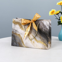 Sacs en papier blancs décoratifs de luxe avec poignées en ruban pour mariage, fête, promotion, logo personnalisé, matériaux recyclés, taille et couleur personnalisées