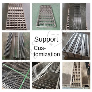 Grillage soudé en acier inoxydable 304/201 personnalisé, tissage simple, plaque de drainage des eaux de pluie pour clôture de ferme HONGYANG - Product Image 3