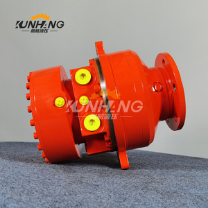 Motor de tracción de ruedas para minicargadoras T190, 2405486, con pernos de punta larga y corta - Product Image 4