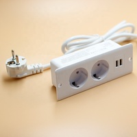 ETL/U Prise de courant de type ue intégrée 100-240V/12A/15A multiprise d'extension avec 2AC + 2USB