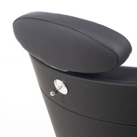 Chaise de barbier noire élégante vintage haut de gamme avec accessoires de quincaillerie uniques pour salon de coiffure