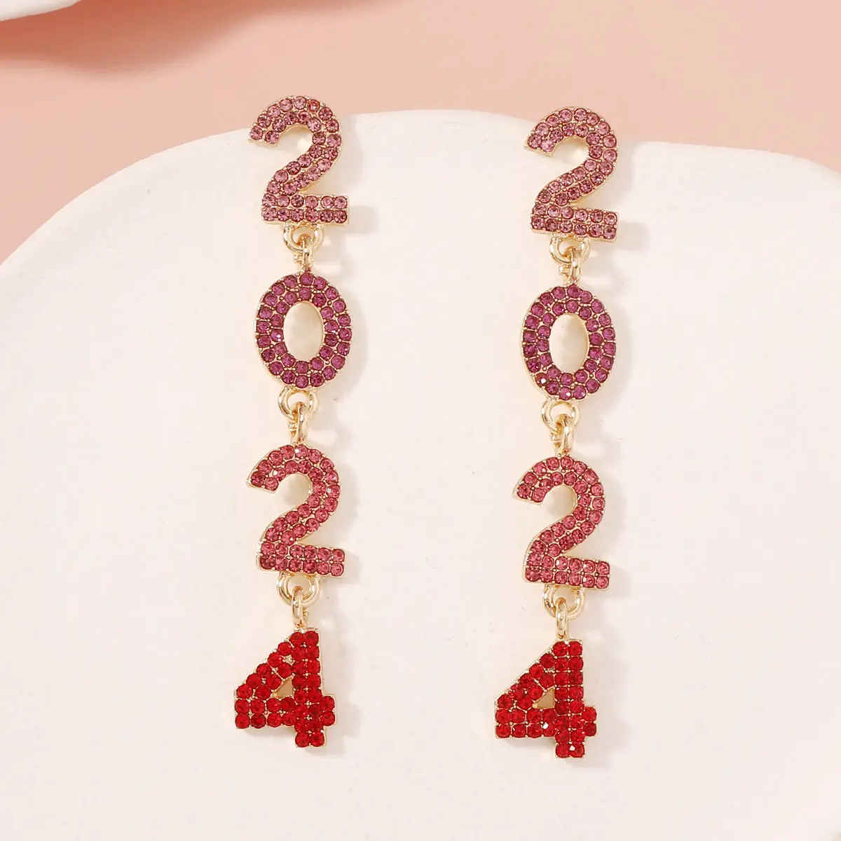 2024 Offre Spéciale coloré diamant numéro boucles d'oreilles femmes strass numéro 2024 boucles d'oreilles pour cadeau de fête