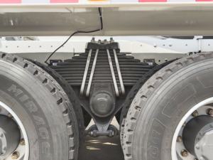 Brandneue 10 12 14 m3 Kubikmeter Sinotruk Beton Zement mischer LKW Baumaschinen zum Verkauf in den VAE - Product Image 5