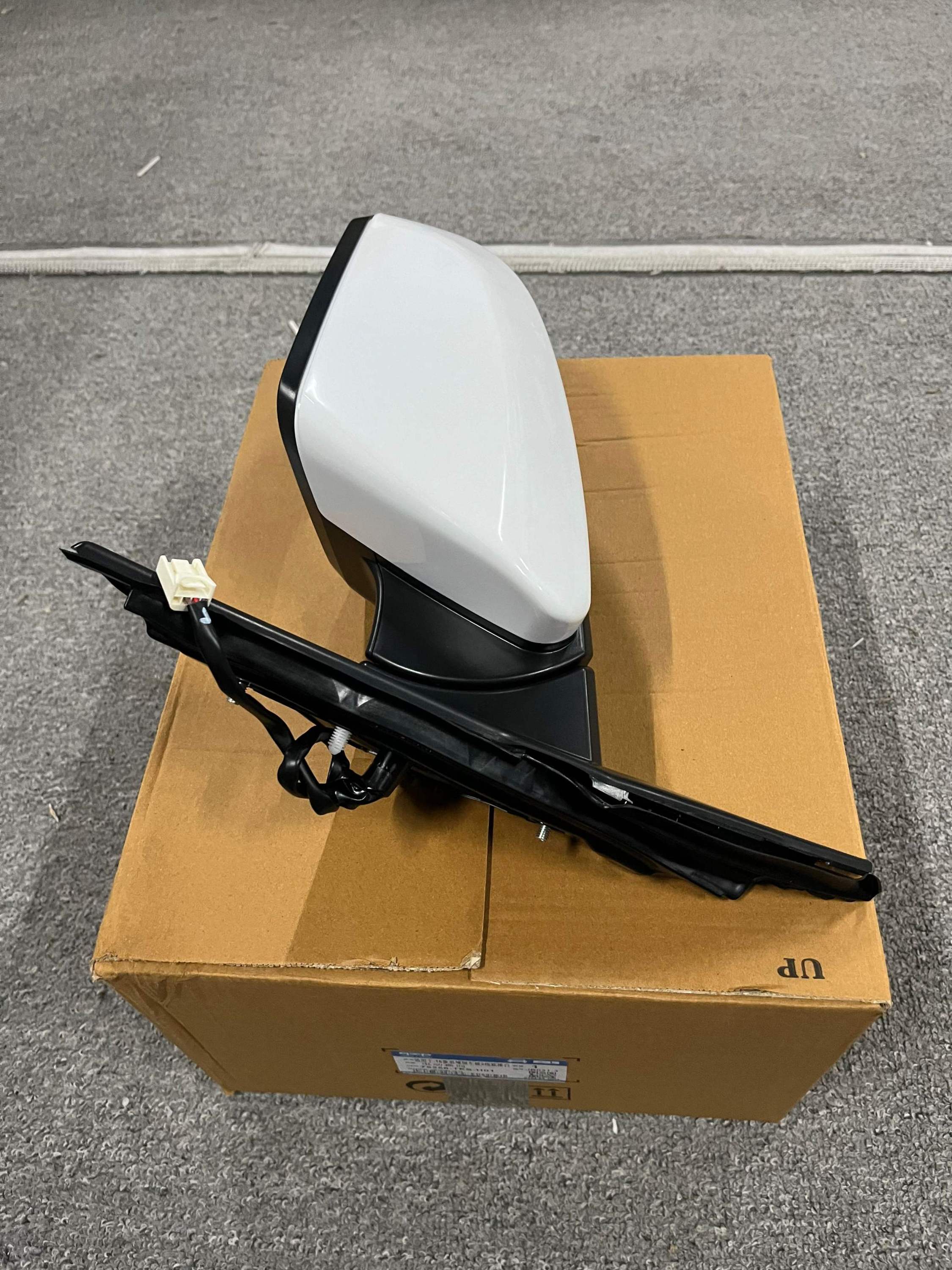 Shop High Quality Mirror Side Mirror for Land Cruiser FZJ100