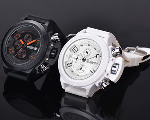 <span class=keywords><strong>MEGIR</strong></span> <span class=keywords><strong>2002</strong></span> G Montre-bracelet à quartz de sport pour homme, grand boîtier noir et blanc, bracelet en cuir, style mode, Relojes - Product Image 5