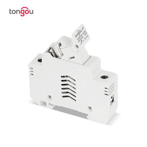 TONGOU <span class=keywords><strong>Fusible</strong></span> PV 1 pôle 1000V <span class=keywords><strong>15A</strong></span> <span class=keywords><strong>Fusible</strong></span> CC avec porte-<span class=keywords><strong>fusible</strong></span> pour la protection du système solaire photovoltaïque 10x38mm - Product Image 4