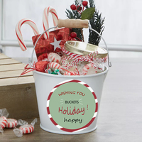 Vente en gros personnalisé Holly Jolly personnalisé rouge métallique cadeau de Noël seau décorations de Noël seau en métal avec poignée