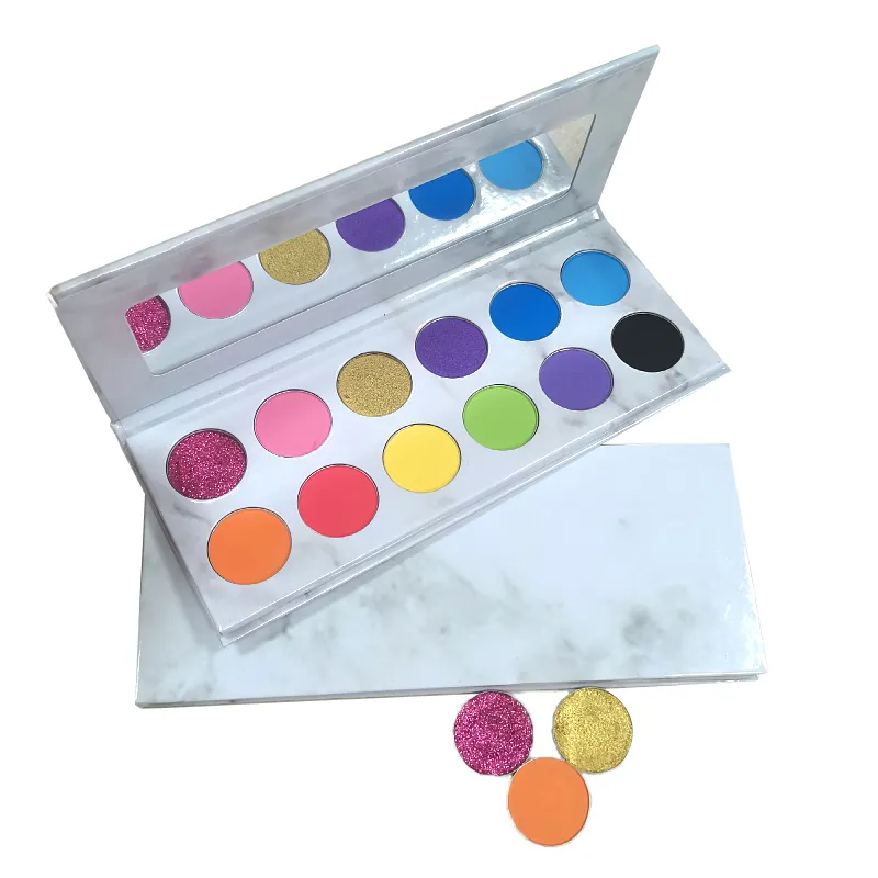 Emballage de fard à paupières 26mm 12 couleurs pour le maquillage des yeux Palette de fard à paupières avec logo personnalisé 100 pièces
