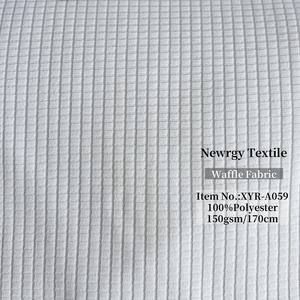 批发100%涤纶经编环保透气网布运动服运动T恤防紫外线速干150g/<span class=keywords><strong>m</strong></span> - Product Image 1