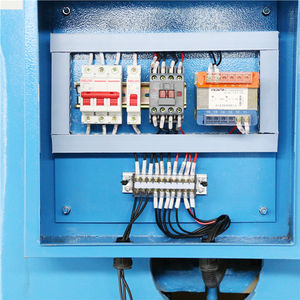 เครื่องเซาะร่องแนวตั้งแบบคีย์เวย์ รุ่น B5032 B5020 เครื่องกัดแต่งโลหะแนวตั้ง สำหรับลูกค้าในฟิลิปปินส์และอินโดนีเซีย - Product Image 6