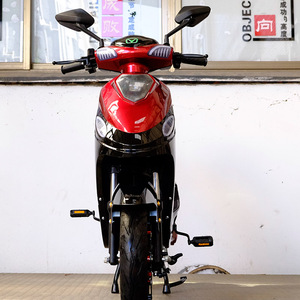 E-Scooter de skateboard pour adultes avec moteur de 2023 W, vitesse maximale de 10Ah jusqu'à 25 km/h, résistance maximale de 30km, nouveauté 350 - Product Image 2