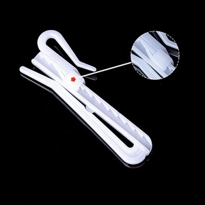 Factory Supply White Adjust Plastic <strong>Curtain</strong> <strong>Hooks</strong> <strong>With</strong> 7cm &amp; 8.5cm Width Accessories - Product Image 4