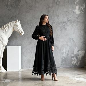 Vestido Abaya de Fiesta Elegante y Modesto de Poliéster de un Solo Color Personalizado al por Mayor para Mujeres Musulmanas - Product Image 2