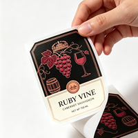 Étiquettes personnalisées en vinyle vintage pour vin rouge, autocollantes, écologiques, imperméables, avec motif de baril de raisin, pour emballage de Cabernet