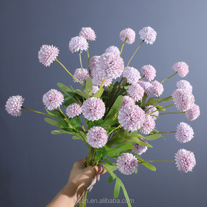 Bouquet di Fiori di Seta 5D a Forma di Soffione - Decorazione Moderna Fatta a Mano per Casa, San Valentino, Pasqua, Ringraziamento, Capodanno, Lunga Durata - Product Image 4