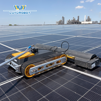 Robot de nettoyage de panneaux solaires LUYU à commande à distance, usage humide/sec, anti-chute, alimenté par énergie solaire, directement de l'usine