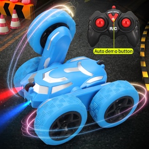 SJY-Q176 Coche de Control Remoto 2.4G de 360 Grados, Modelo RC con Luces, Acrobacias y Escalada, Coche de Acrobacias de Doble Cara - Product Image 3