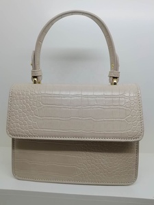 Borsa con Stampa Coccodrillo per Donne, Borsa a Forma di Raviolo, Borsa a Mano per Donna - Product Image 4