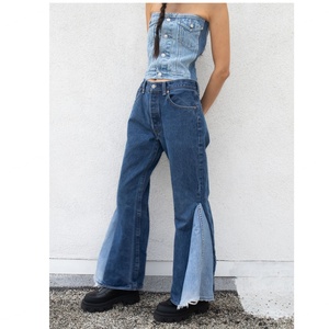 Pantalon évasé vintage en jean déchiré pour femme, style streetwear, de marque de créateur - Product Image 1
