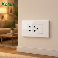 Prise murale universelle combinée 2 et 3 trous, double unité encastrée 120, 16A 250V, volet de sécurité, panneau PC blanc pour appartement
